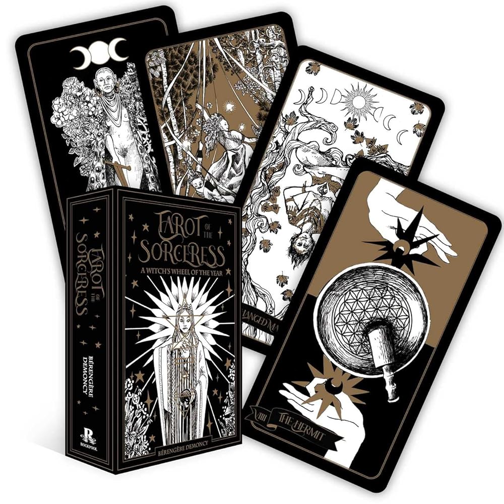 Tarot of the Sorceress: A witch's wheel of the year cover image