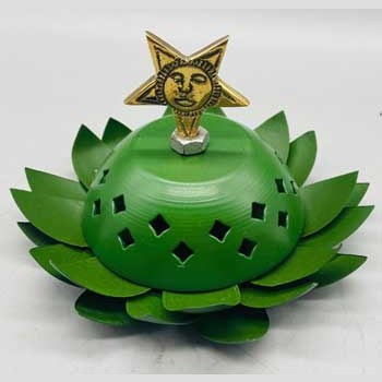 3 1/2" green star tealight stand with sun face lid and lotus flower base for spiritual use