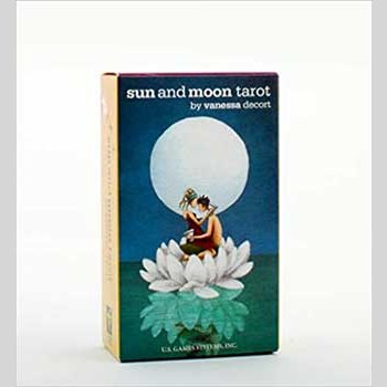 Sun and Moon tarot deck by Vanessa Decort