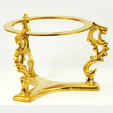 Dragon gazing ball stand