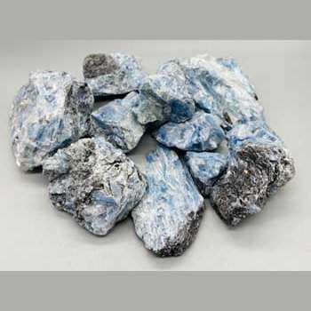 ~3# Flat of Kyanite, Pariba a quality