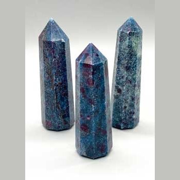 ~3+" Kyanite, Blue obelisk