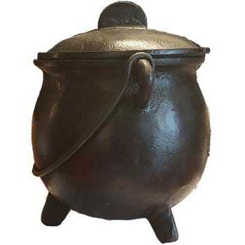 8" cast iron cauldron w/ lid