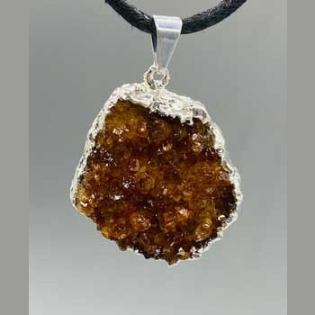 Citrine druse