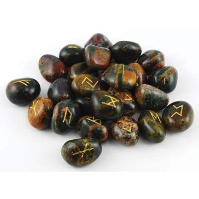 Bloodstone Rune Set