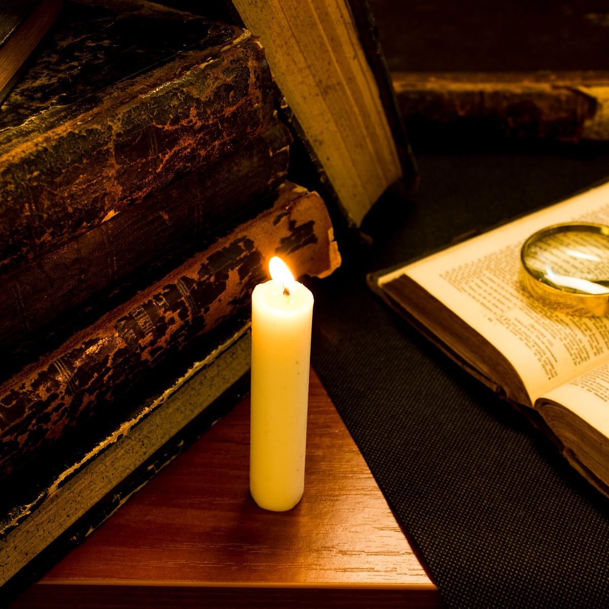 Hoodoo and Rootwork Books