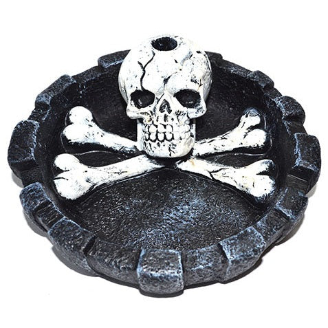 Skull & Crossbones Ashtray, 4 1/2"