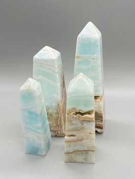 1 kg 3-5" (4-4/pk) Caribbean Calcite obelisk