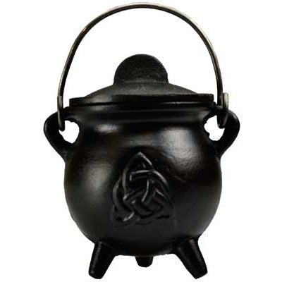 3" Triquetra cast iron cauldron w/lid