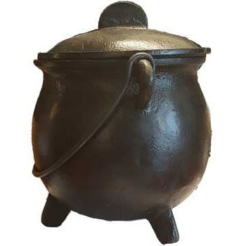 8" cast iron cauldron w/ lid