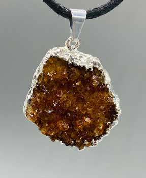 Citrine druse