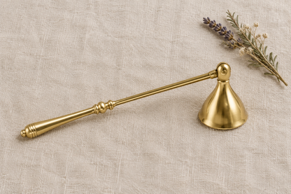 Flat-lay snuffer draft
