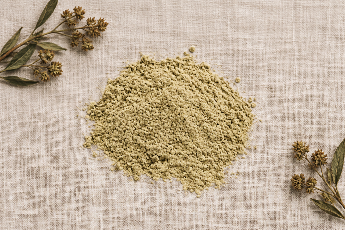 Loose beige Eleuthero powder on linen