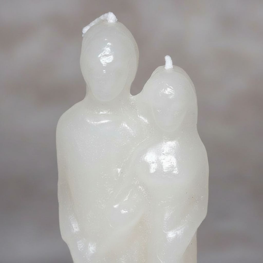 Marriage White Candle 6" – close-up detail
