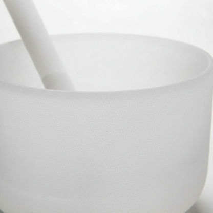 Off White Crystal Singing Bowl, 8 Inch, detail view