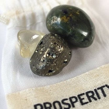 Prosperity Stones Kit, detail view